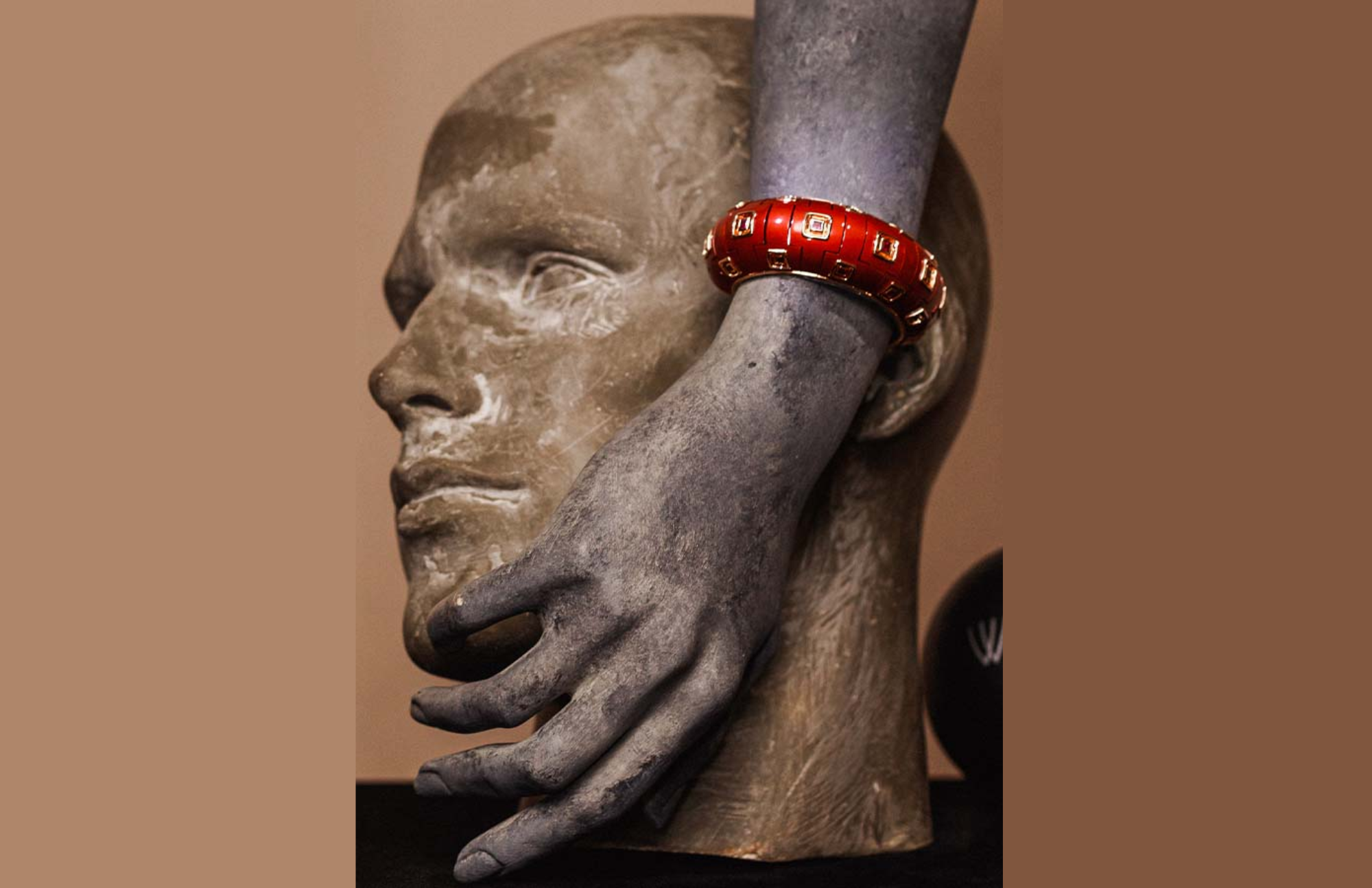 W. Rosado Tribu 18K rose gold bracelet with red nano ceramic detail and princess cut rubies