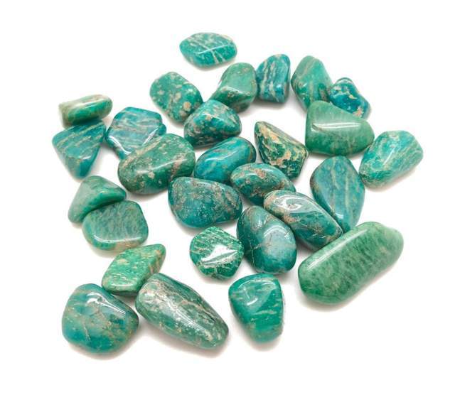 29 amazonite stones of various sizes