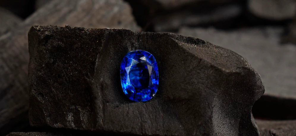 Sapphire Magical Properties - Best Uses For Protection