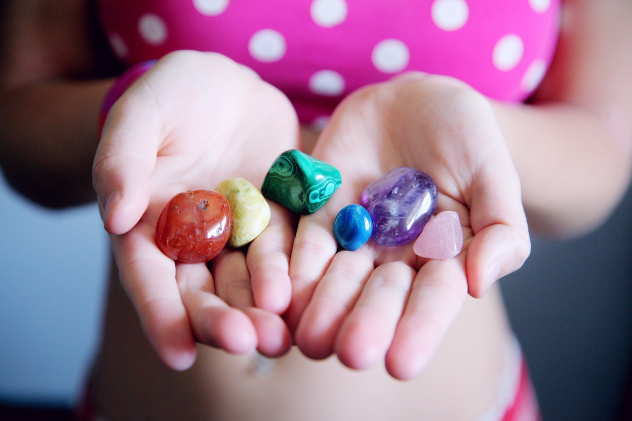 Birthstone By Zodiac Sign - A Guide To Finding Your Perfect Gemstone