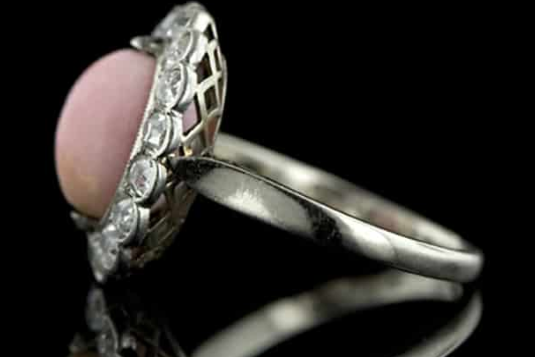 Vintage Platinum Jewelry - Why It's A Wise Choice For Your Jewelry Collection