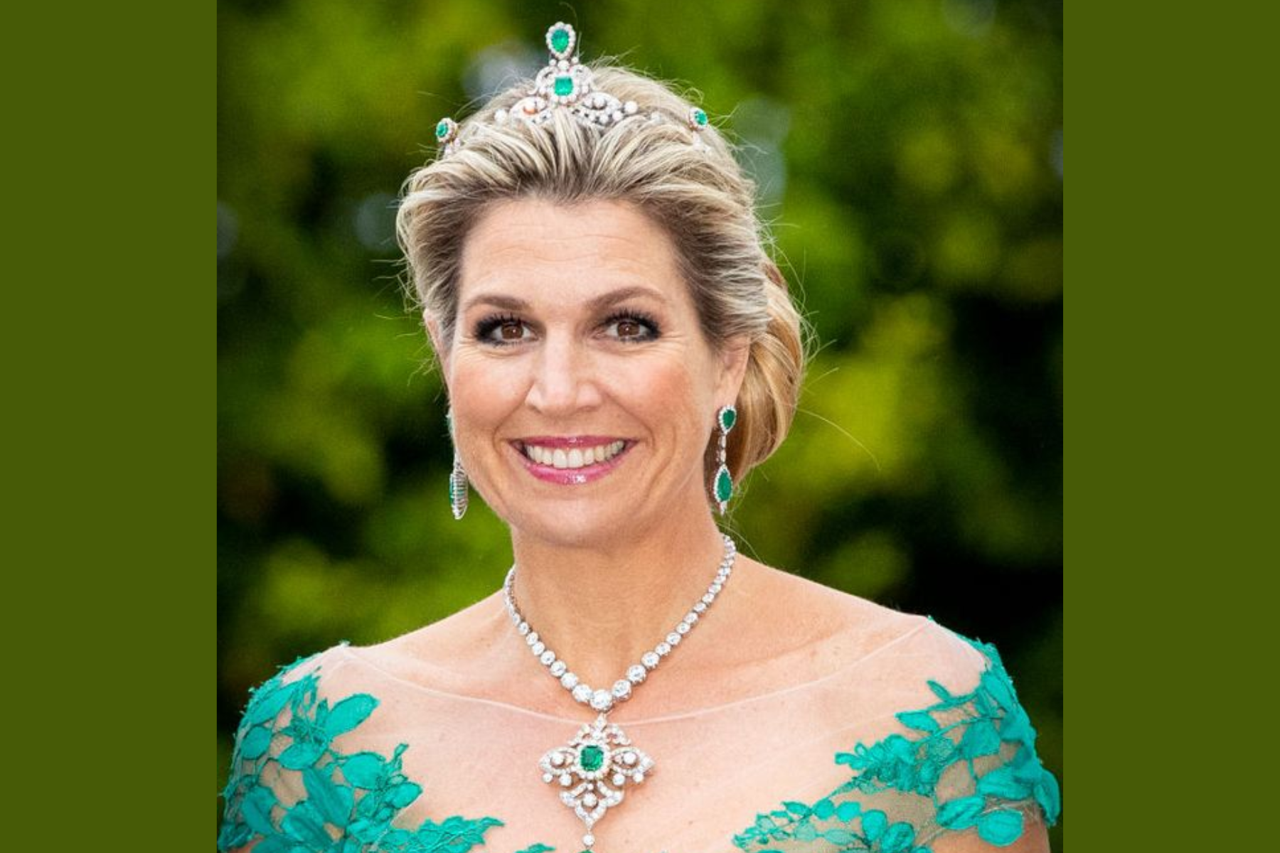 The emerald tiara, earrings, and necklace worn by Queen Maxima