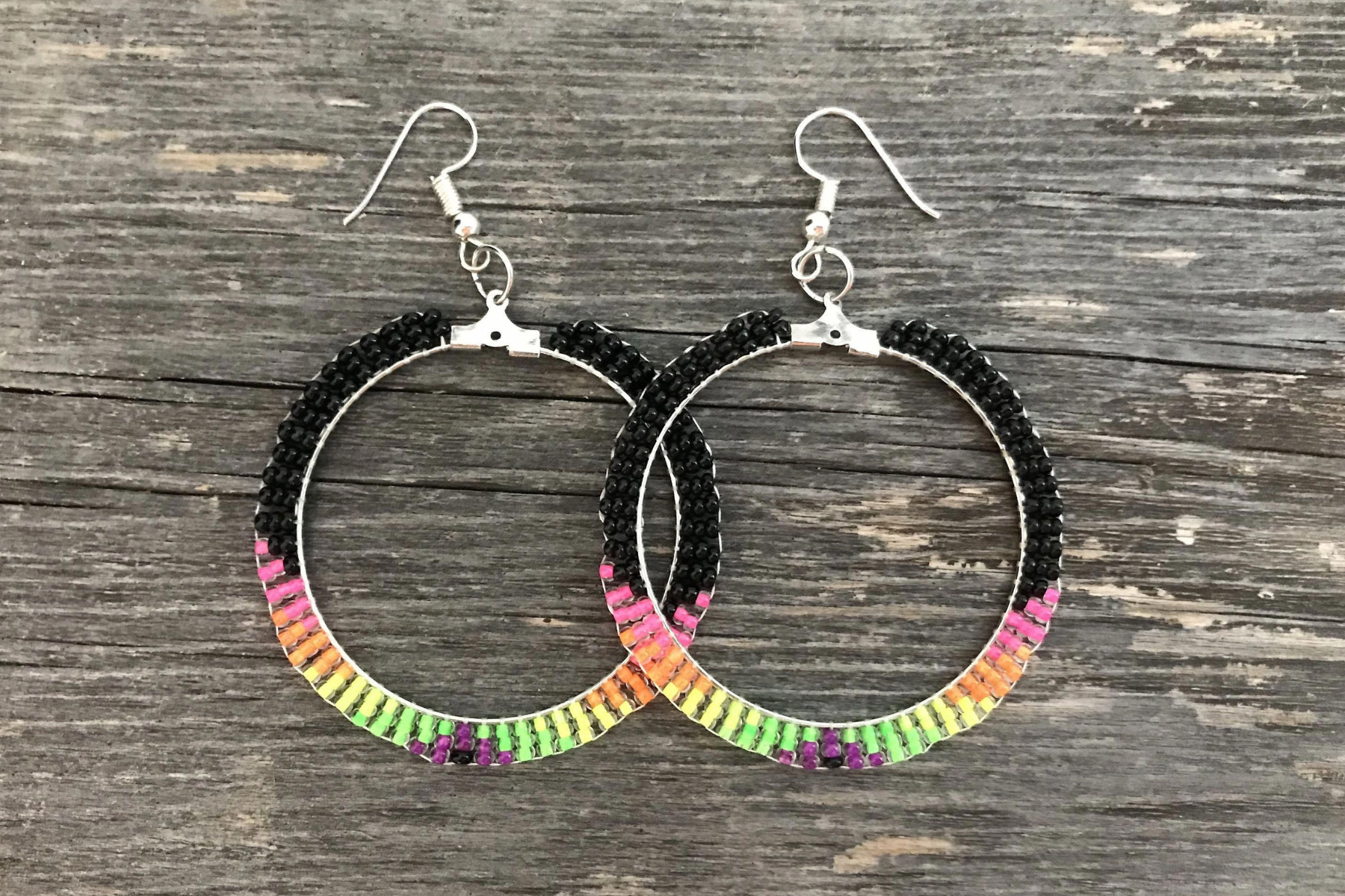 Newly designed pair of beaded earring
