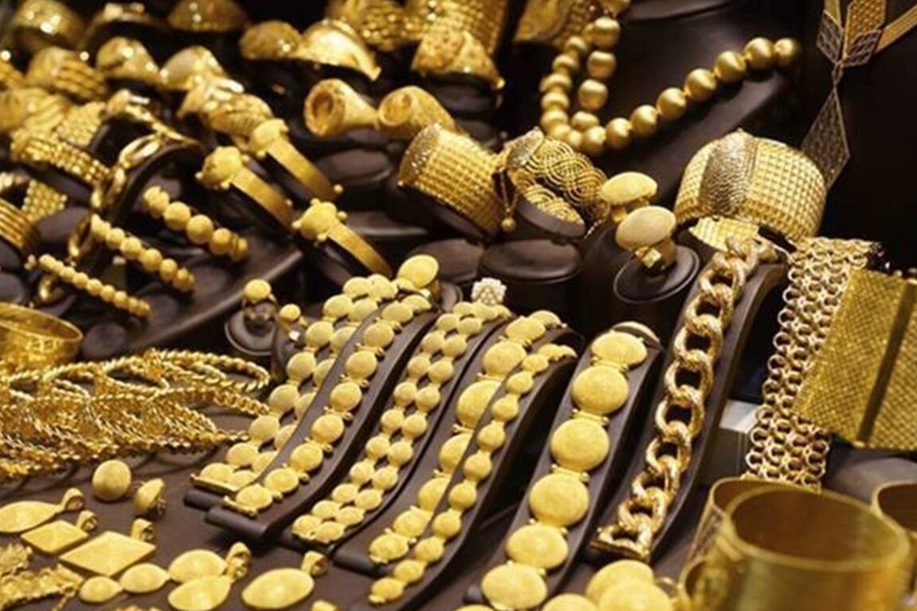 Sale Of Gold Jewellery Hallmarked Without 6-digit Code To Be Banned After March 31