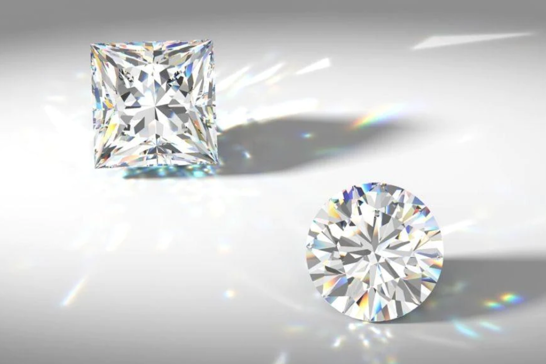 Princess Cut and Round Cut diamonds