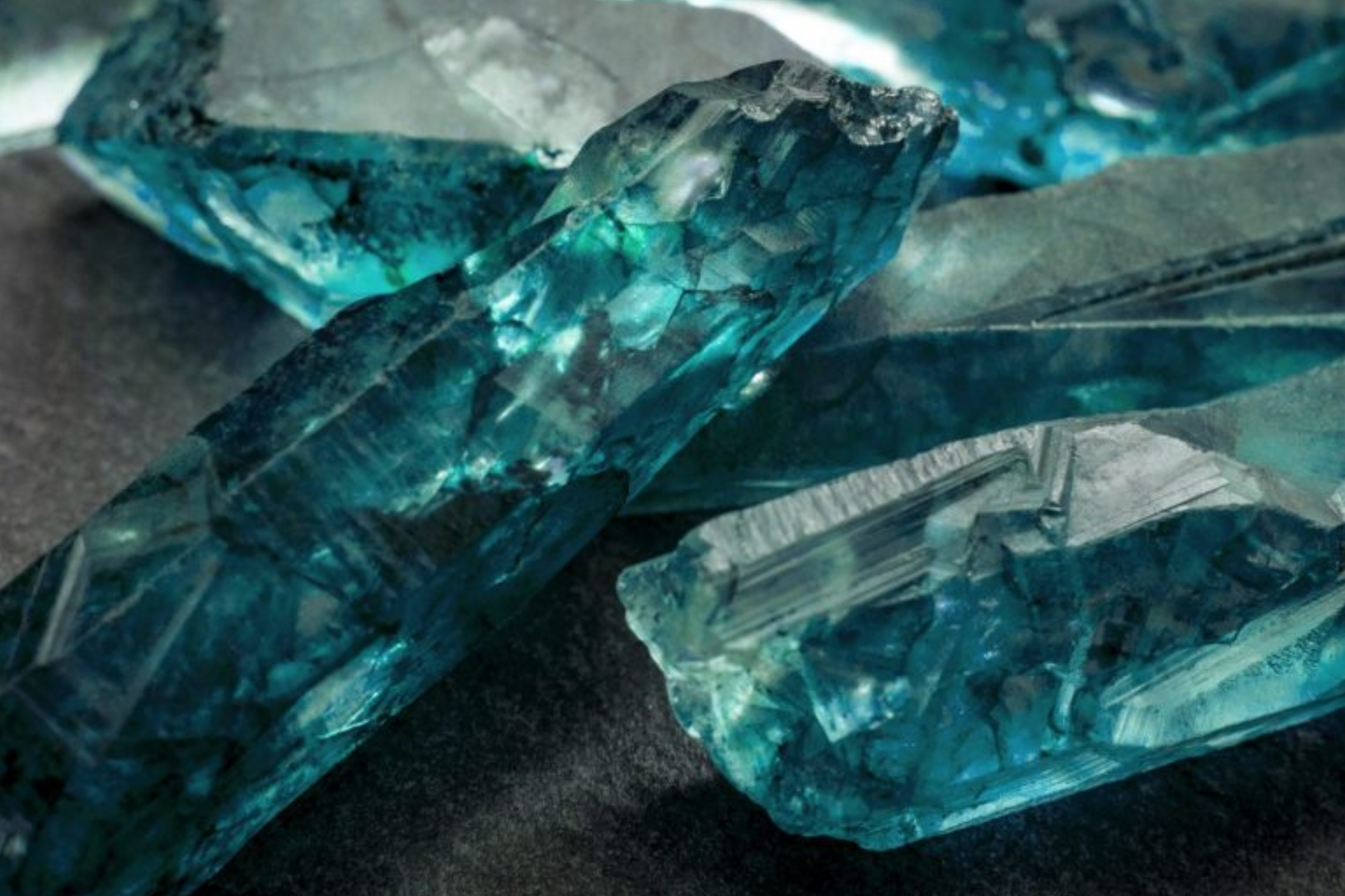 A group of Aquamarine crystal