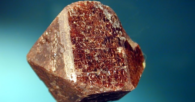 Reddish Mineral jacinth stone