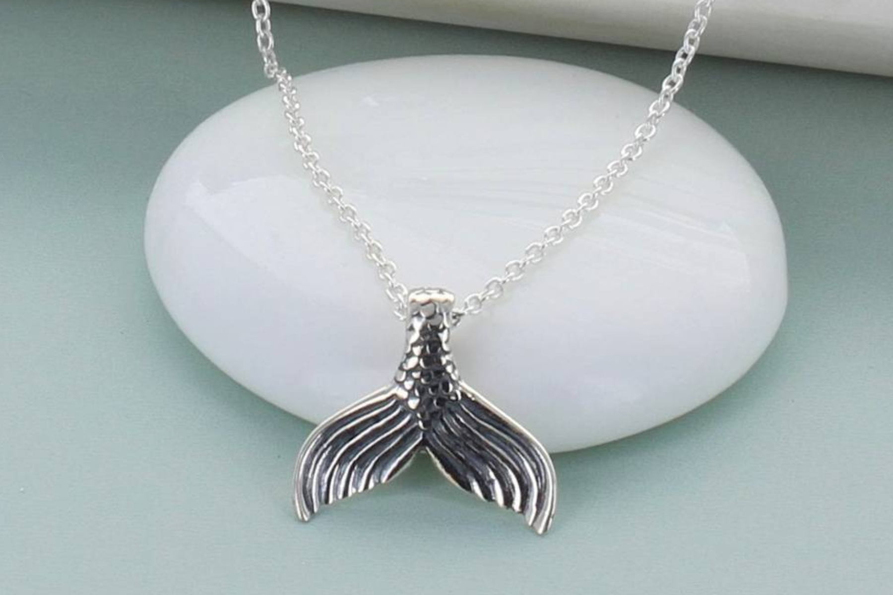 Mermaid Tail Necklaces - Perfect Accessory For Beachy Bohemian Style