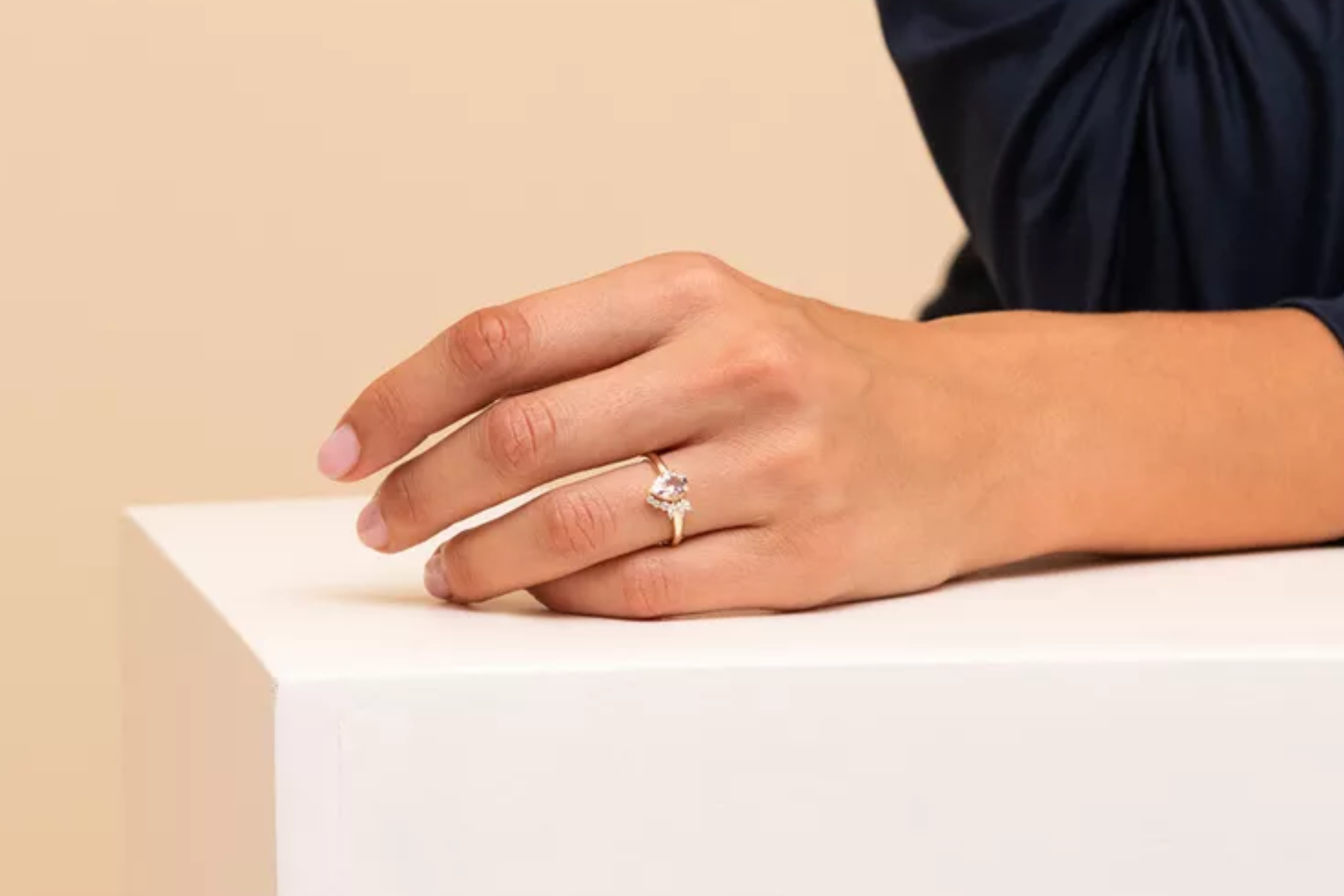 Alternative Engagement Rings - Why Couples Are Choosing Alternatives