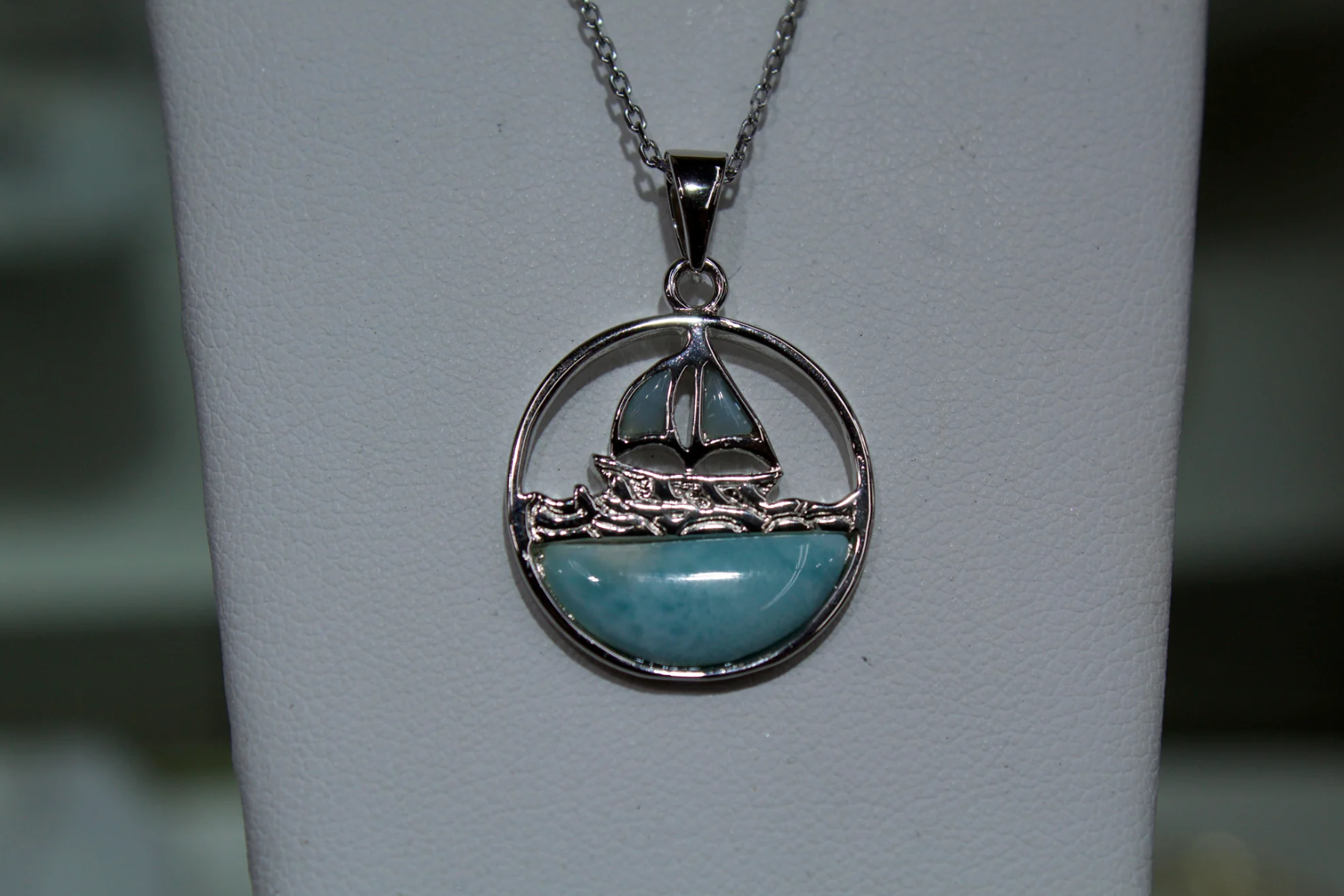 Sailboat Pendants For Ocean Lovers - Sail Away With Style