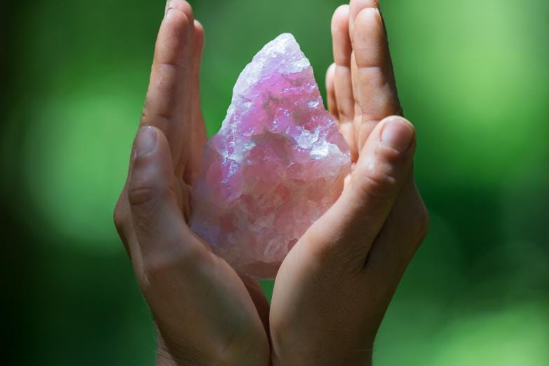 A Guide To Promoting Gemstones For Emotional Healing