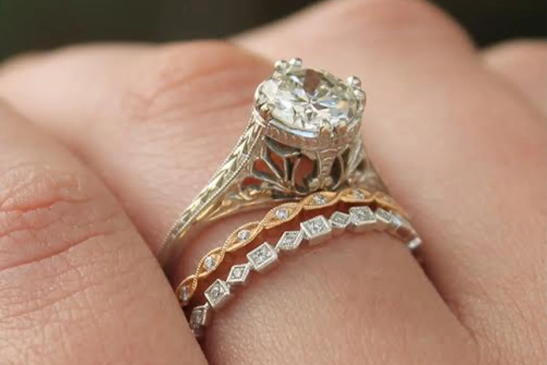 Antique Wedding Rings - The Sentimental Choice