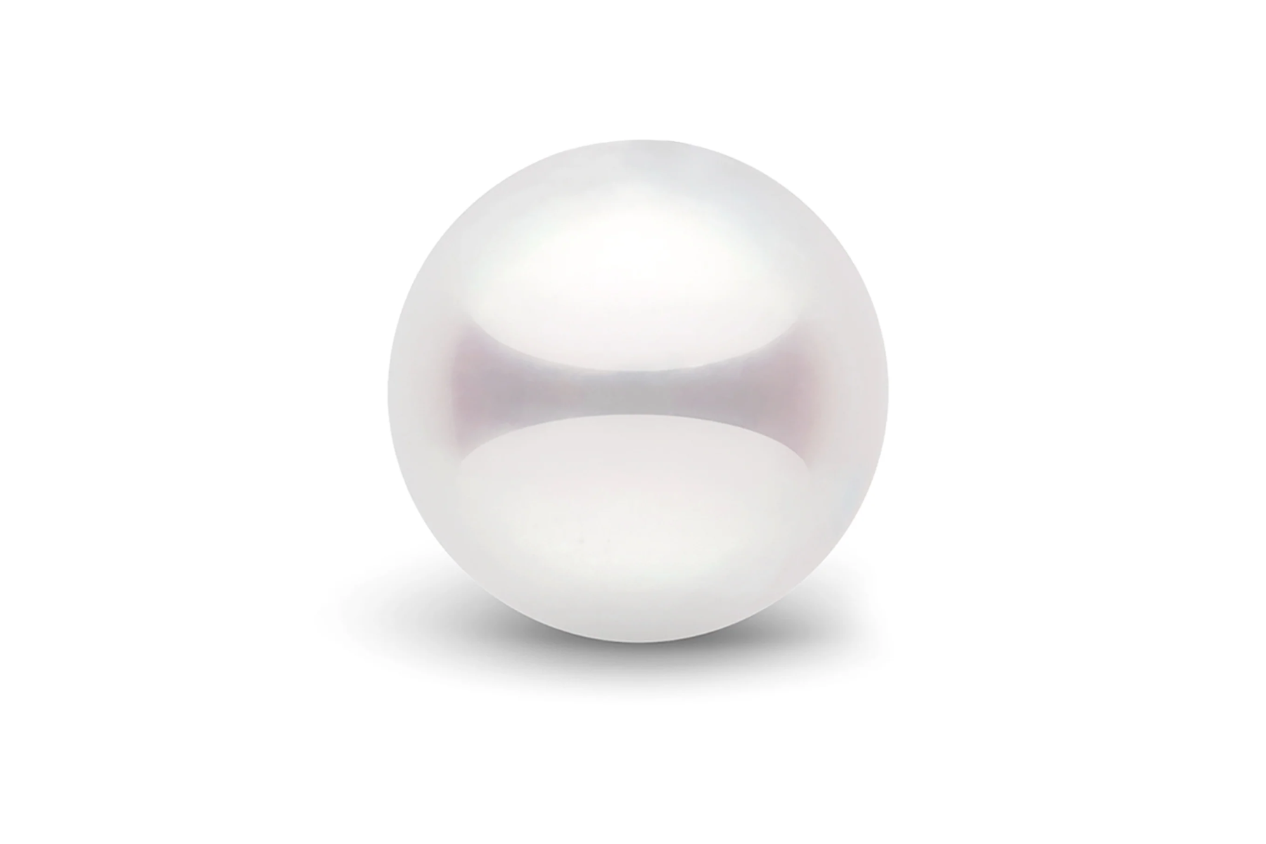 Round white pearl