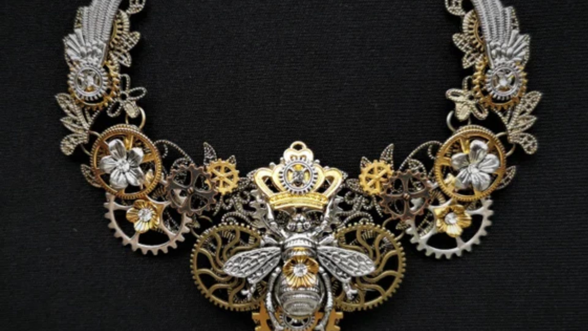 Steampunk Silver Jewelry - A Unique And Intriguing Genre Of Jewelry