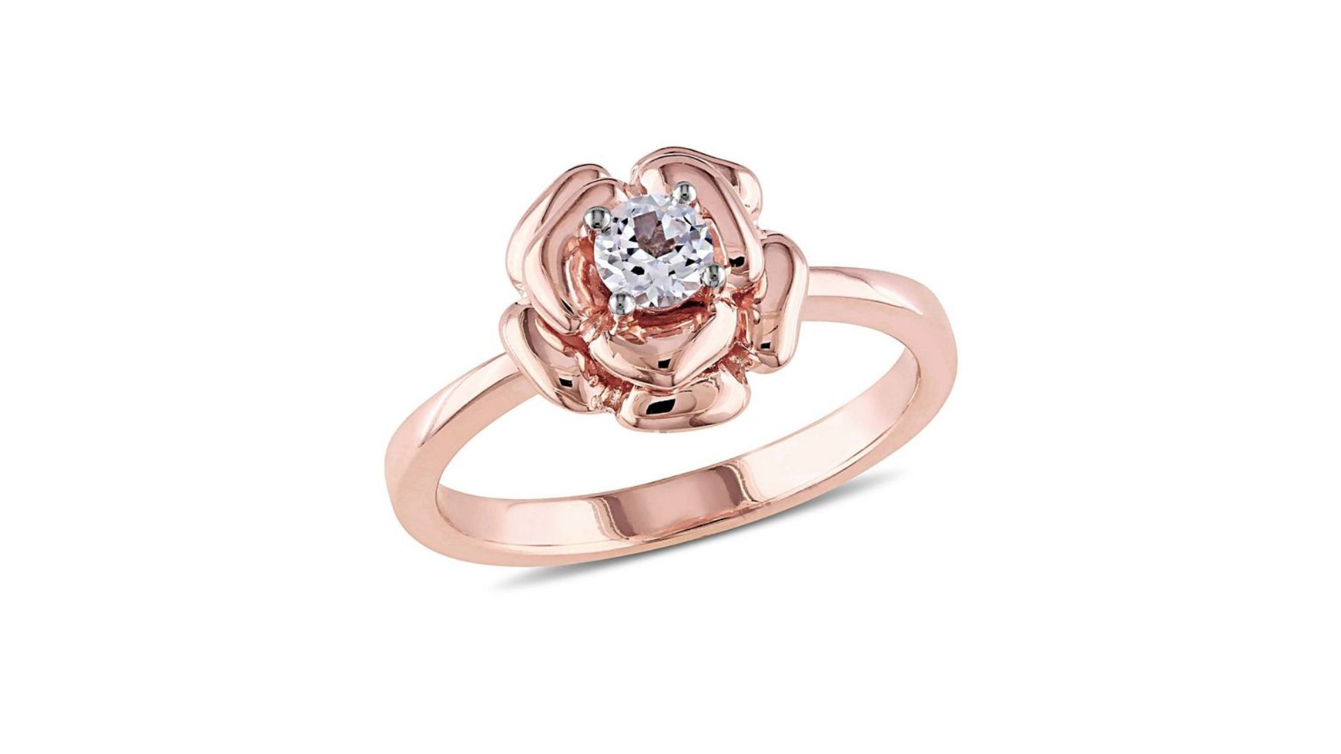 A Ring With A Flower On Its Top