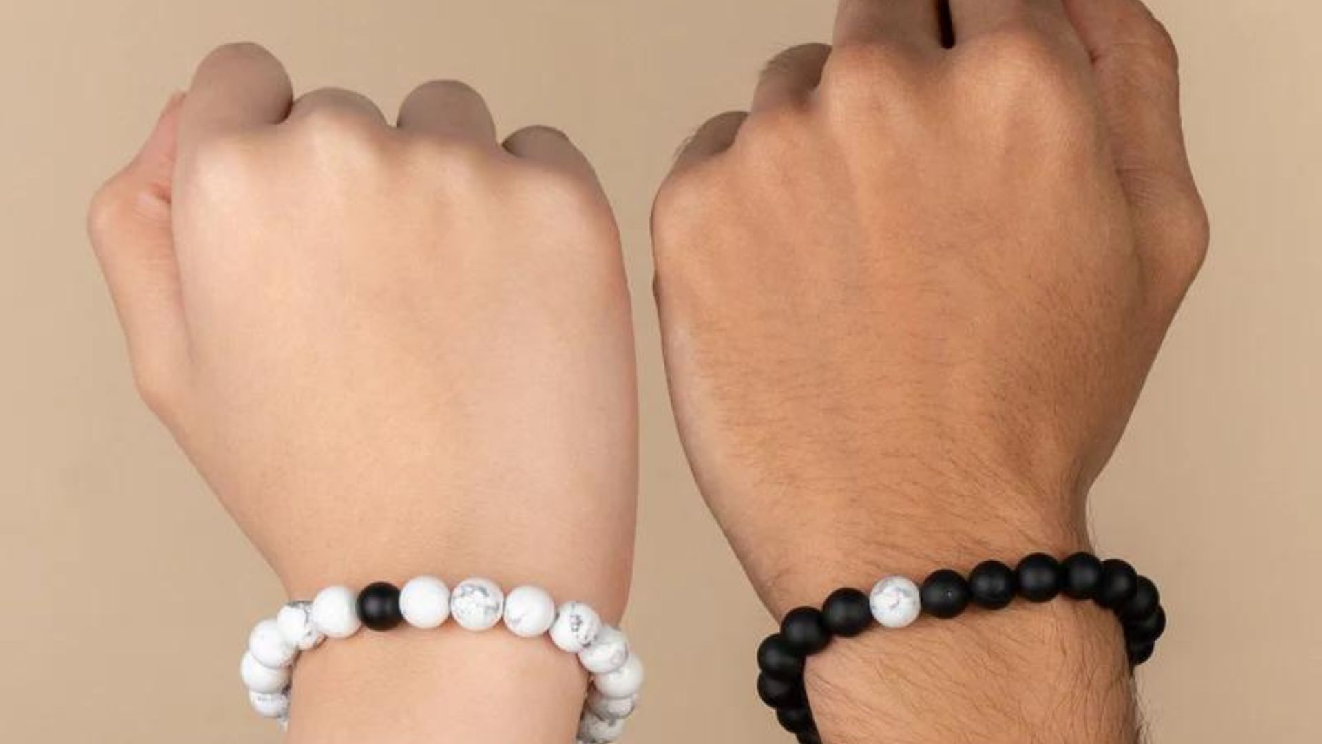 Couple Wearing Opposite Color Beads Bracelet