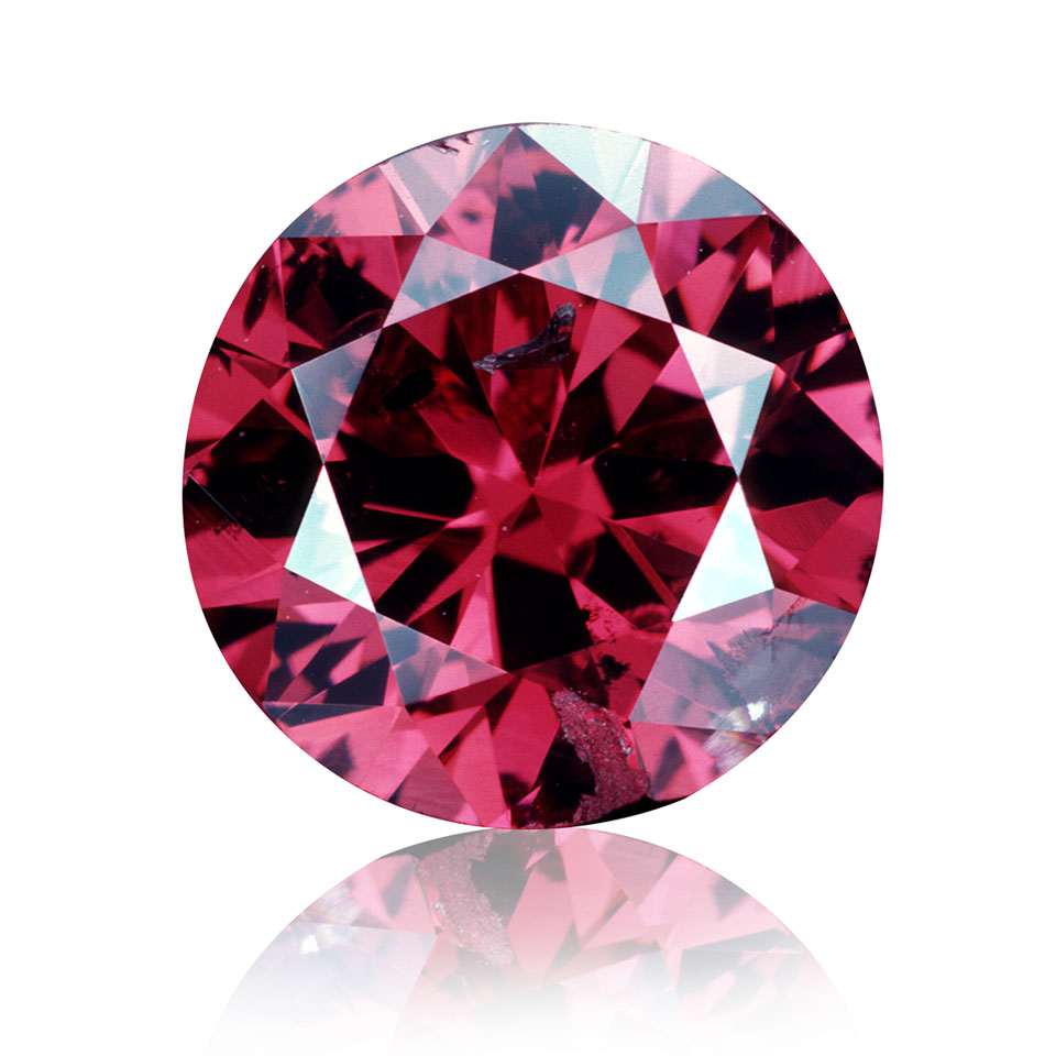 The round cut red diamond
