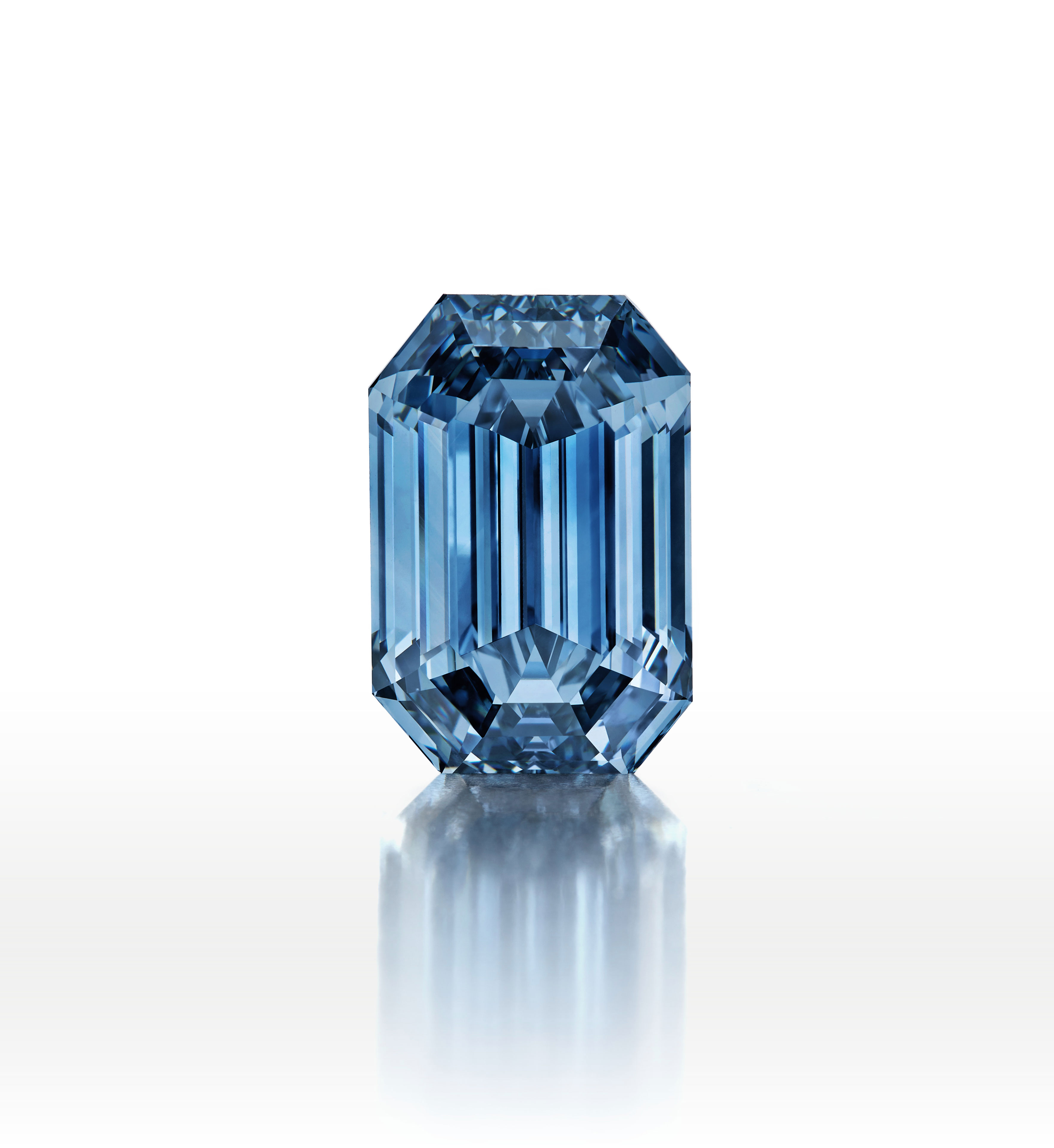 Octagonal shape blue diamond