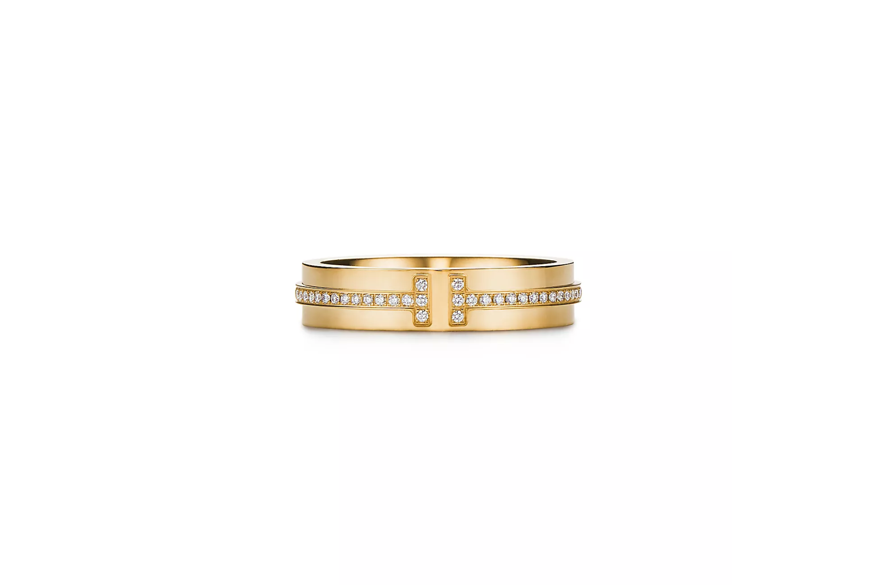 Slim ring design adorned with glittering round brilliant diamonds and a "T" motif