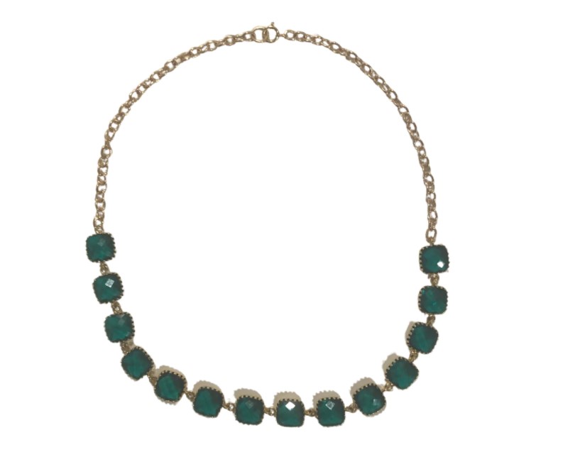 Andora Chocker has a 14k gold plated chain with emerald green glass gem
