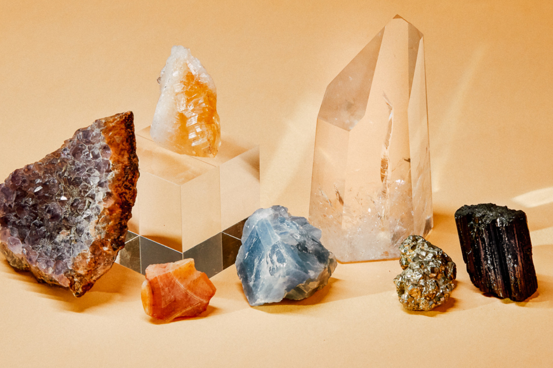 A total of seven distinct gemstones