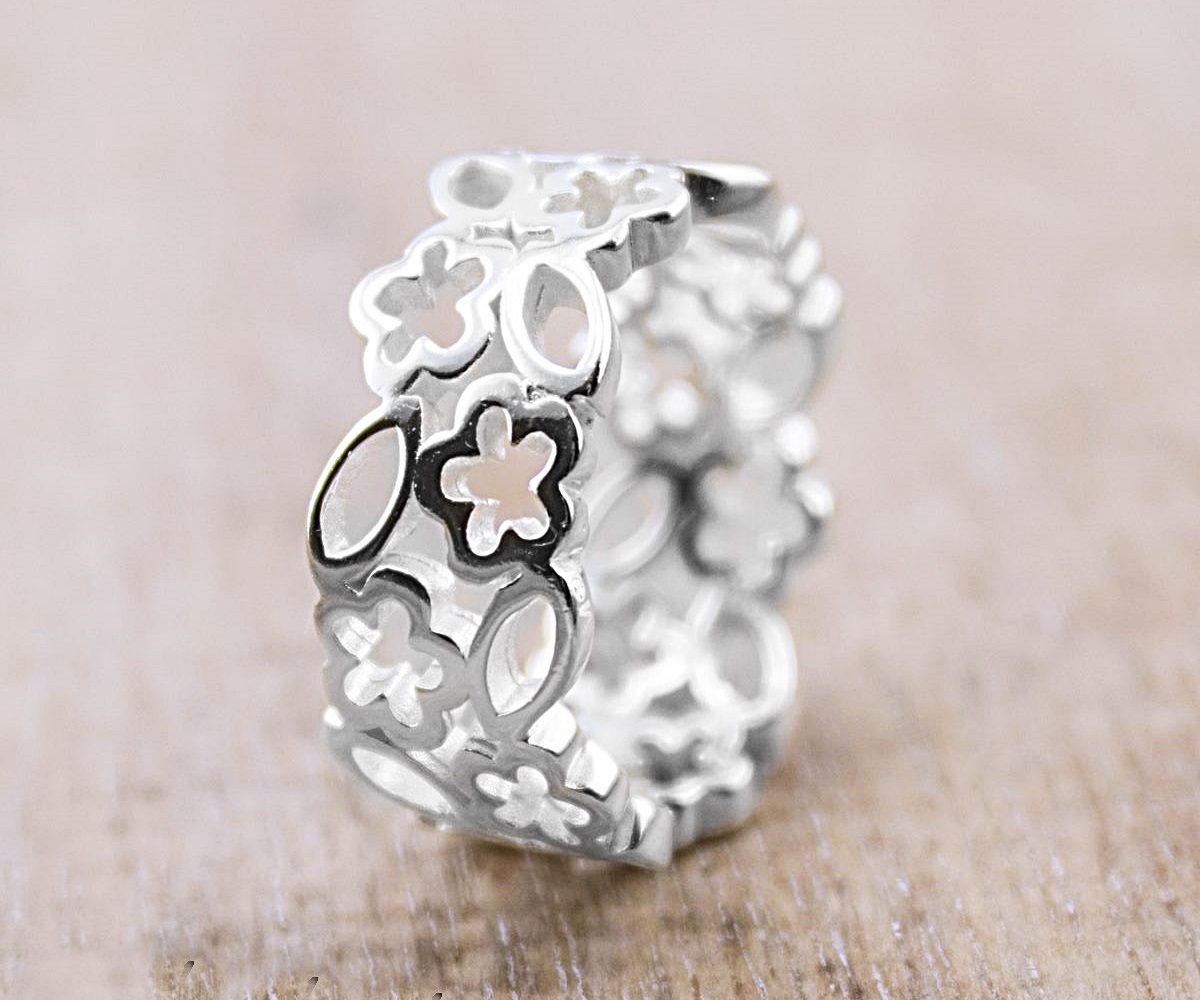 Silver Ring Flower
