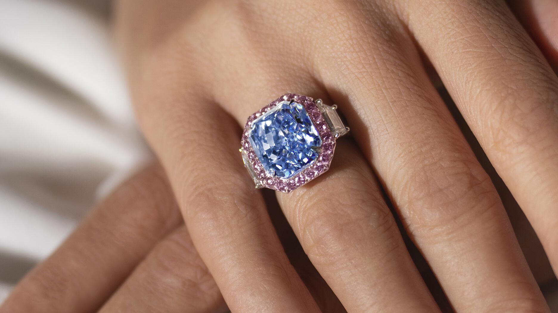 11.28 Carat 'Infinite Blue' Diamond ring on a hand