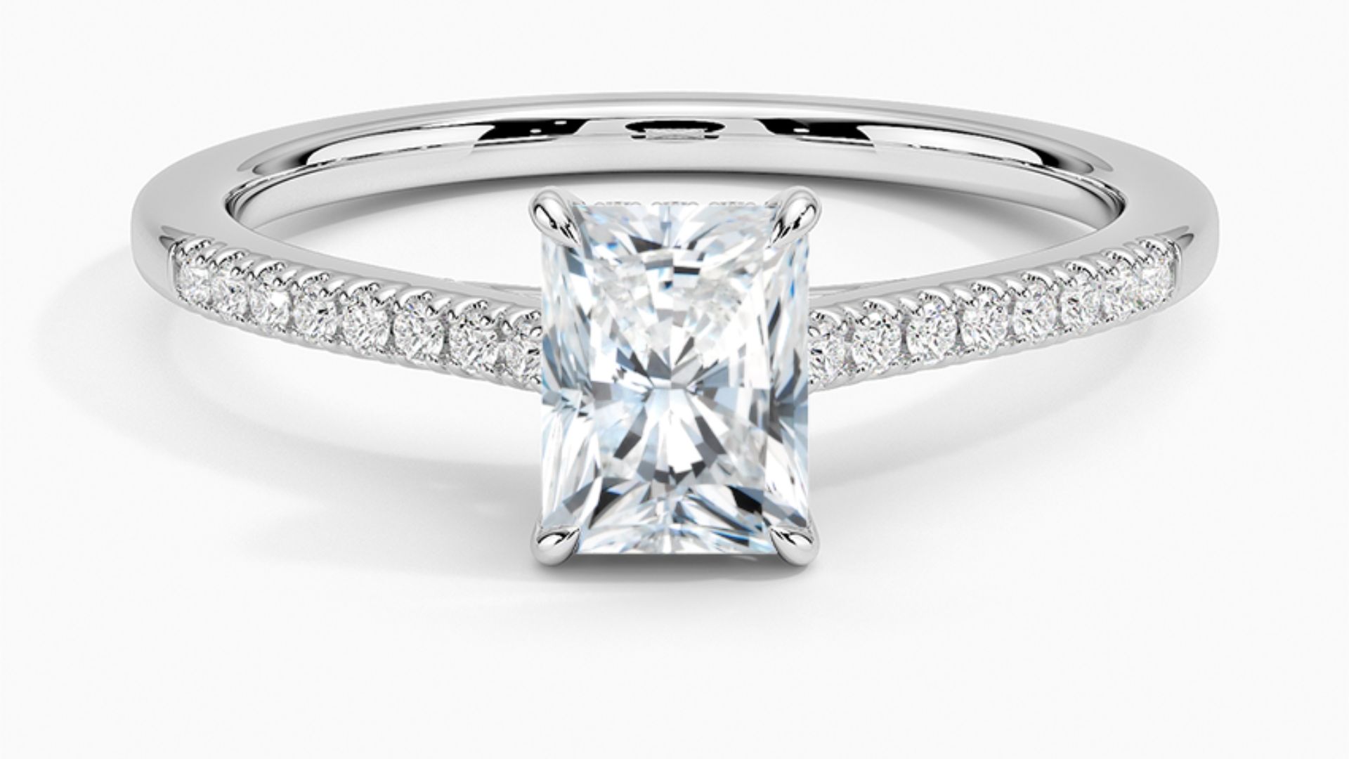 18K White Gold Lissome Diamond Ring