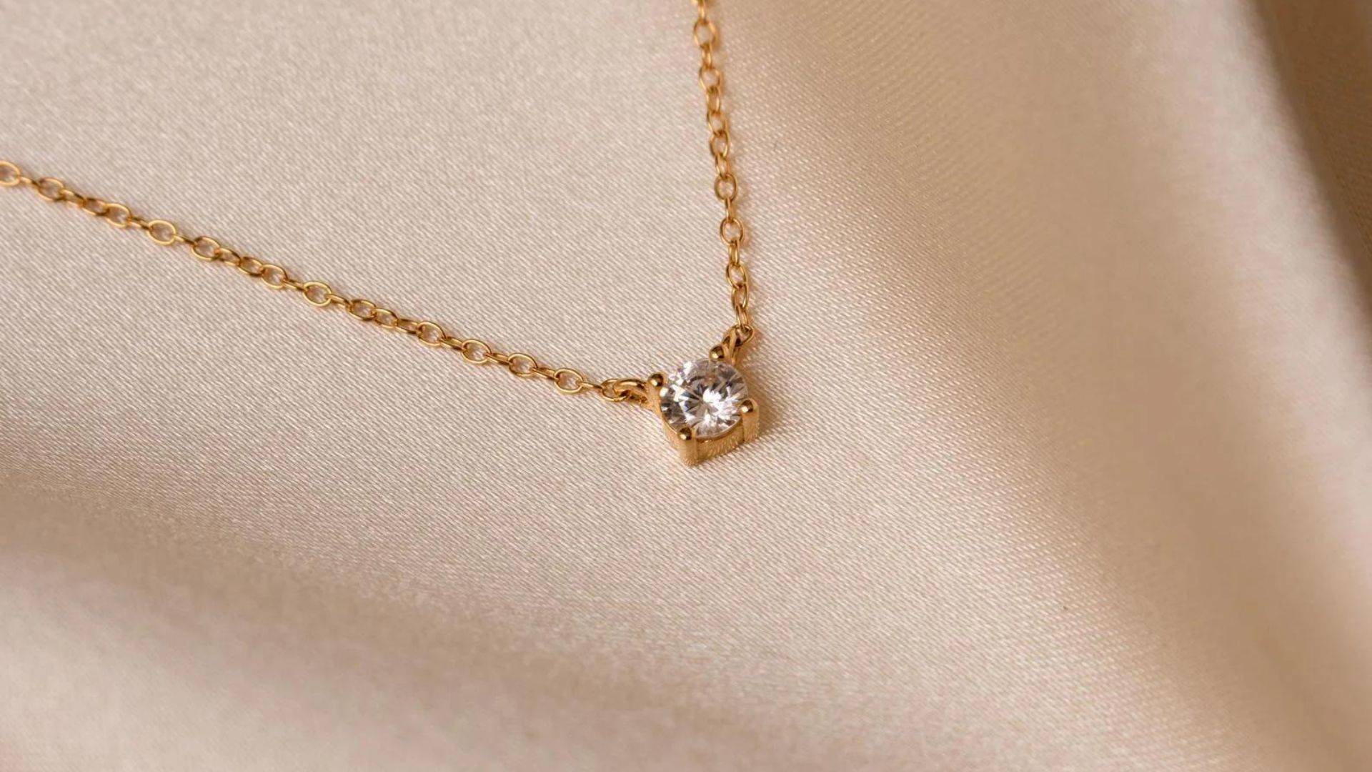 Caitlyn Minimalist Dainty Diamond Solitaire Necklace