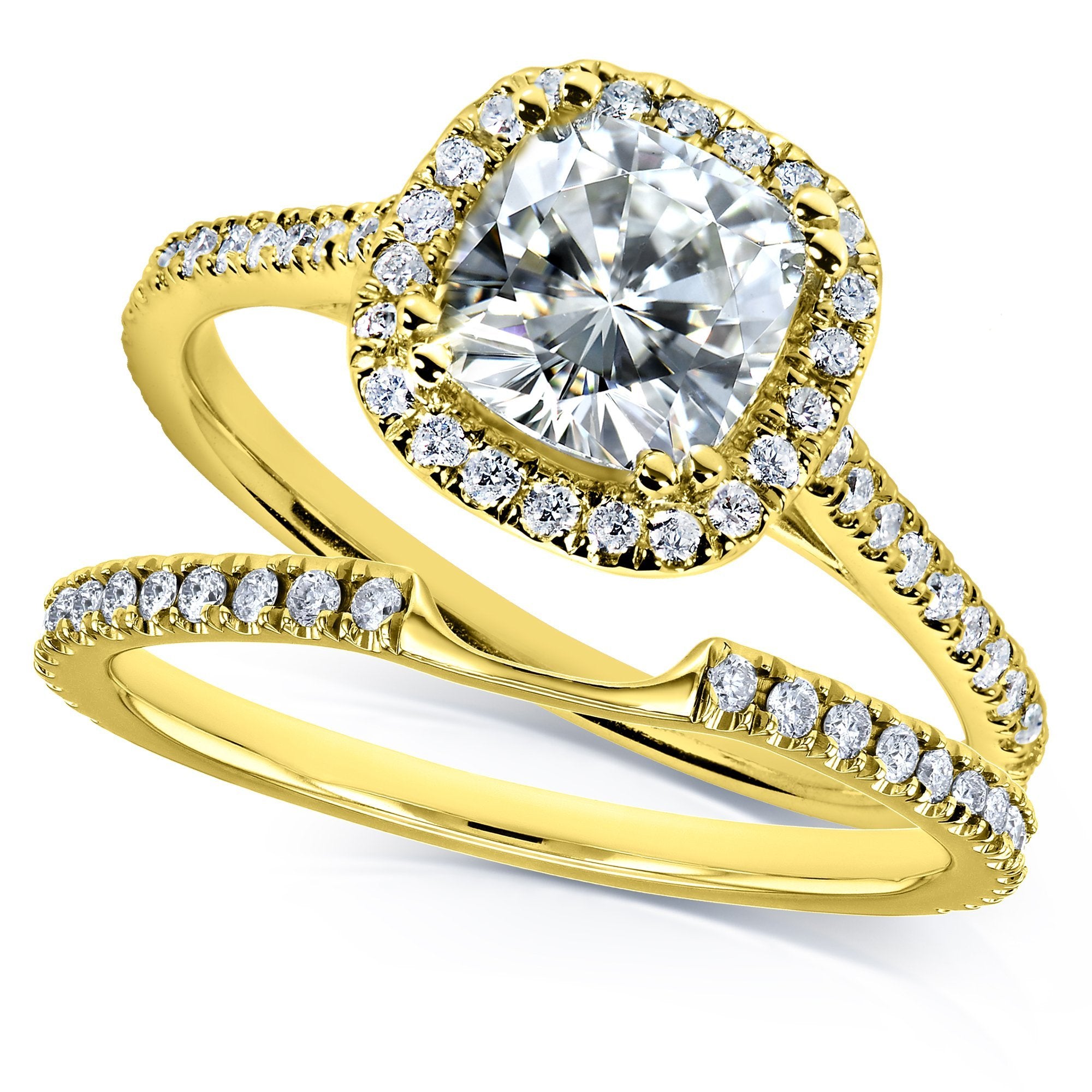 Lab Grown Diamond Classic Halo Yellow Gold Bridal Set