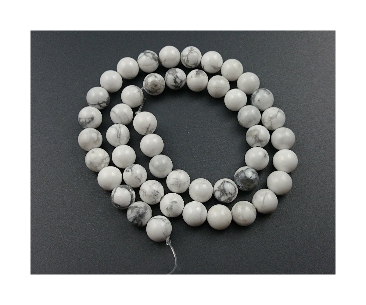 Round Carved Howlite Stone Necklace
