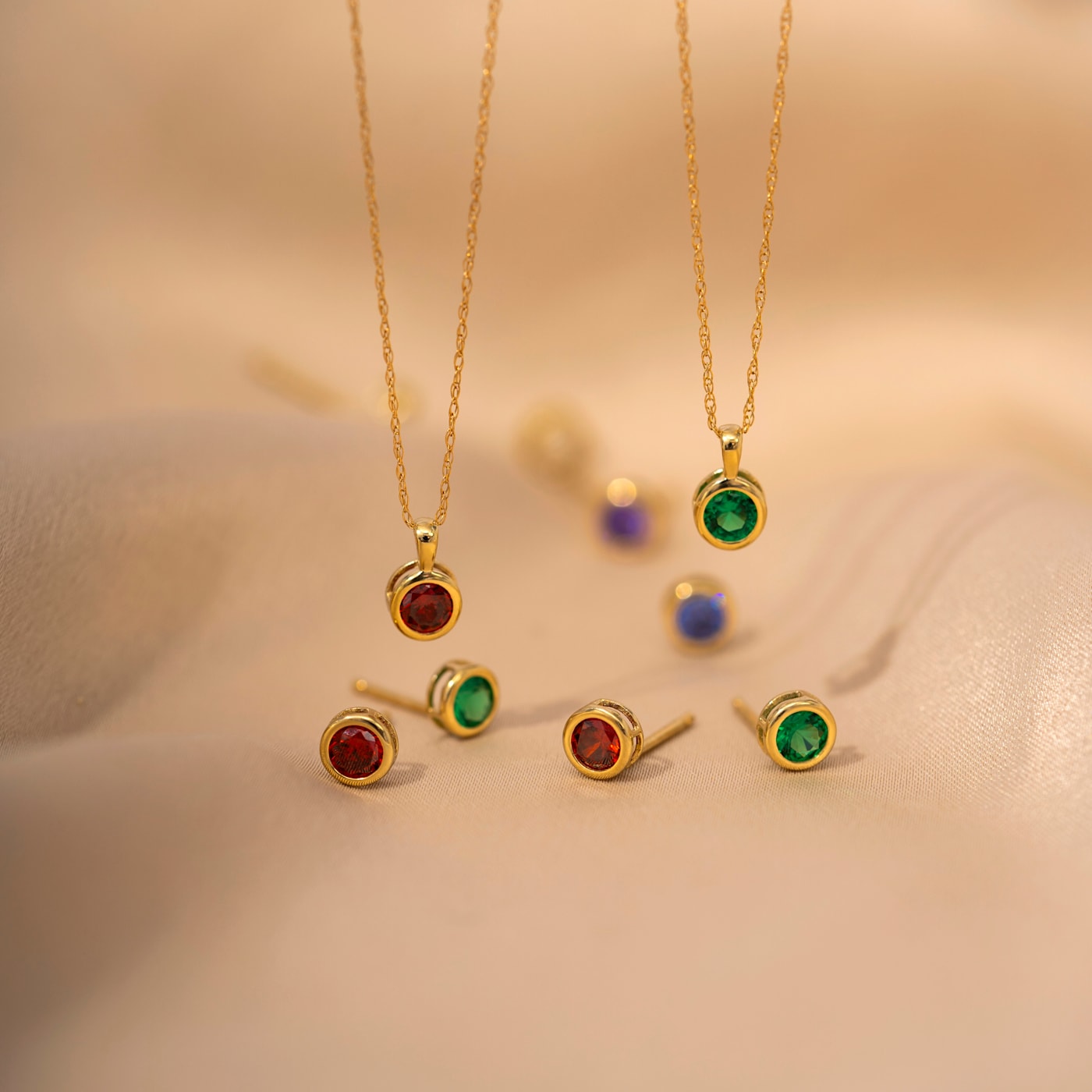 10K Solid Gold Solitaire November Birthstone Necklace