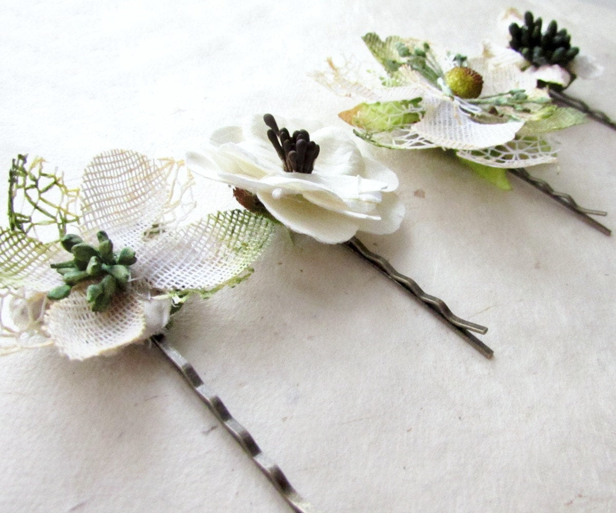 Bridal Hair Pins, Rustic Wedding White Hair Flowers