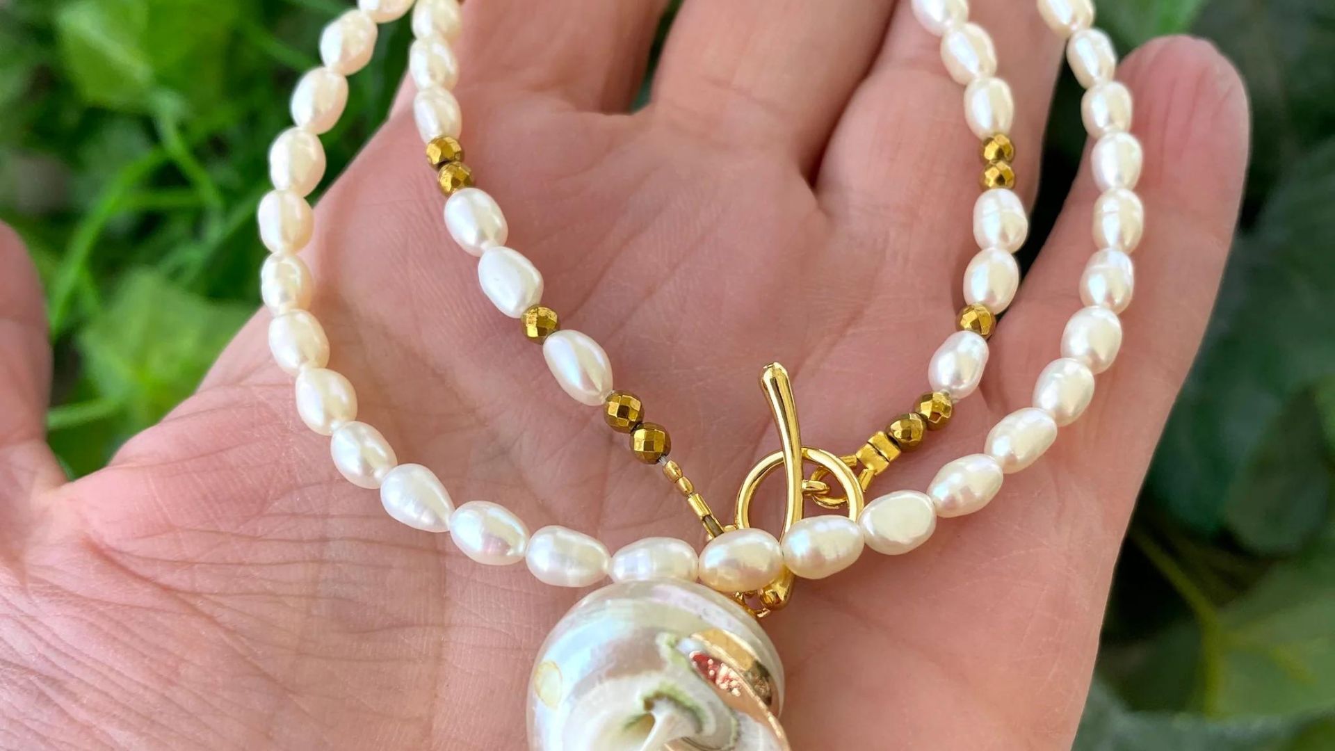 Real Seashell And Freshwater Pearl Beaded Necklace