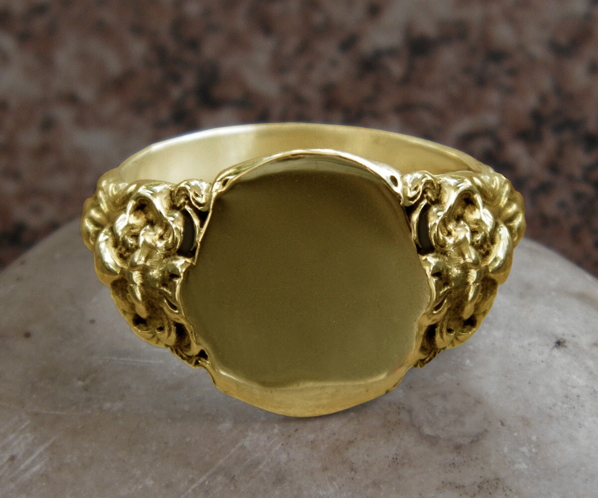 Solid 14K Gold Victorian Signet Ring