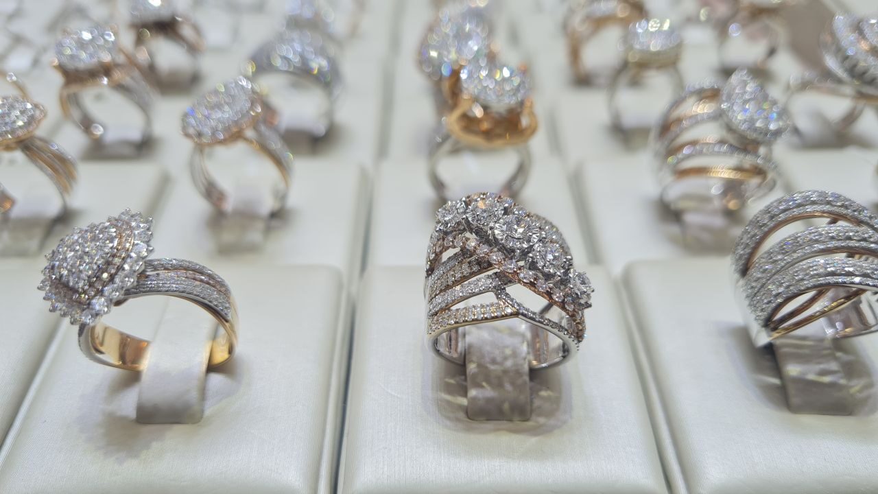 Jewelry store rings display
