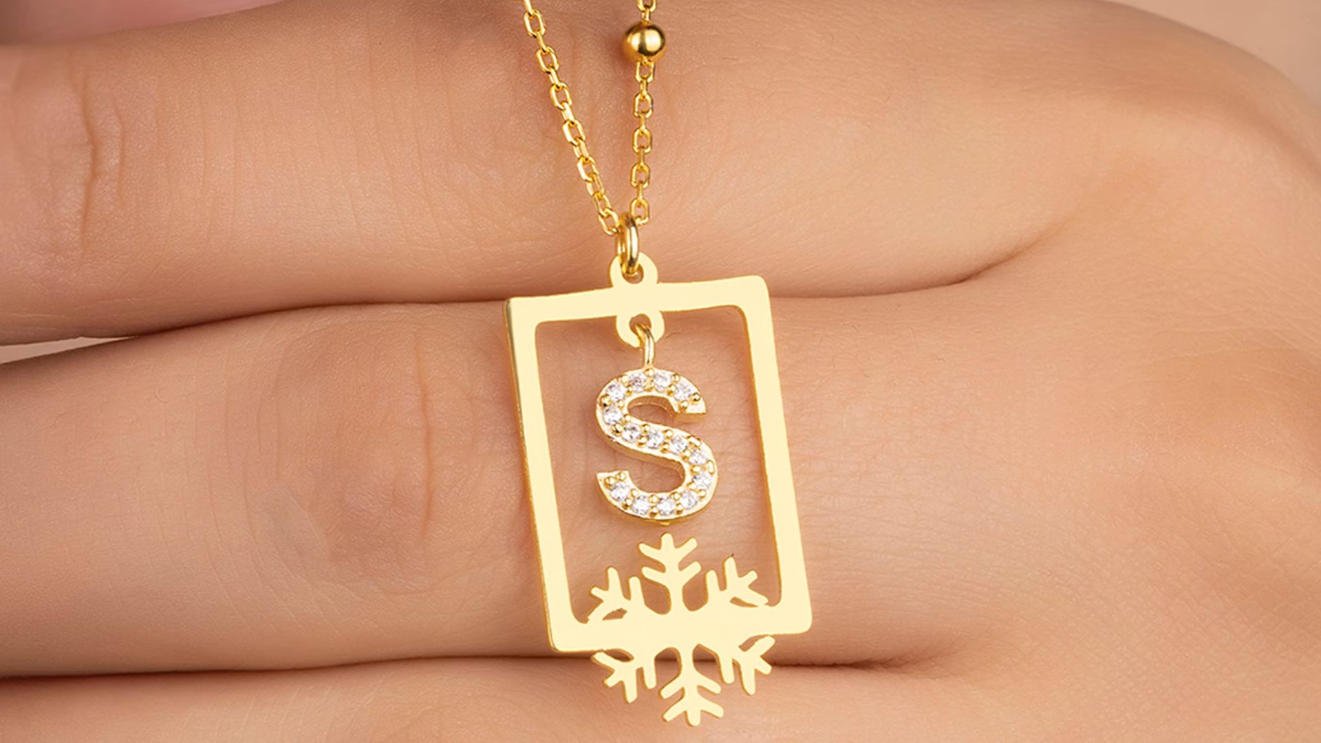 Personalized Letter Snowflake Necklace Custom Initial