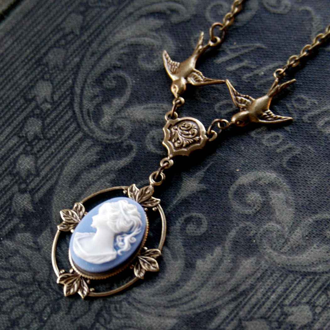 Victorian Lady Cameo Necklace