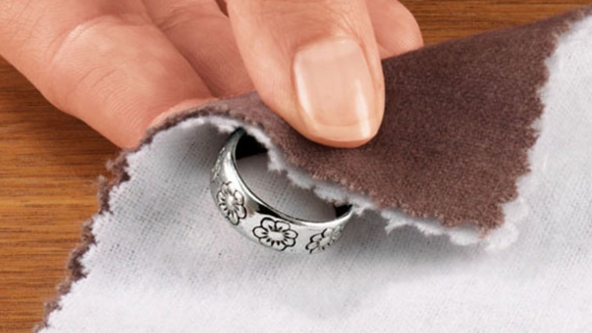 Cleaning Silver Ring With Towel