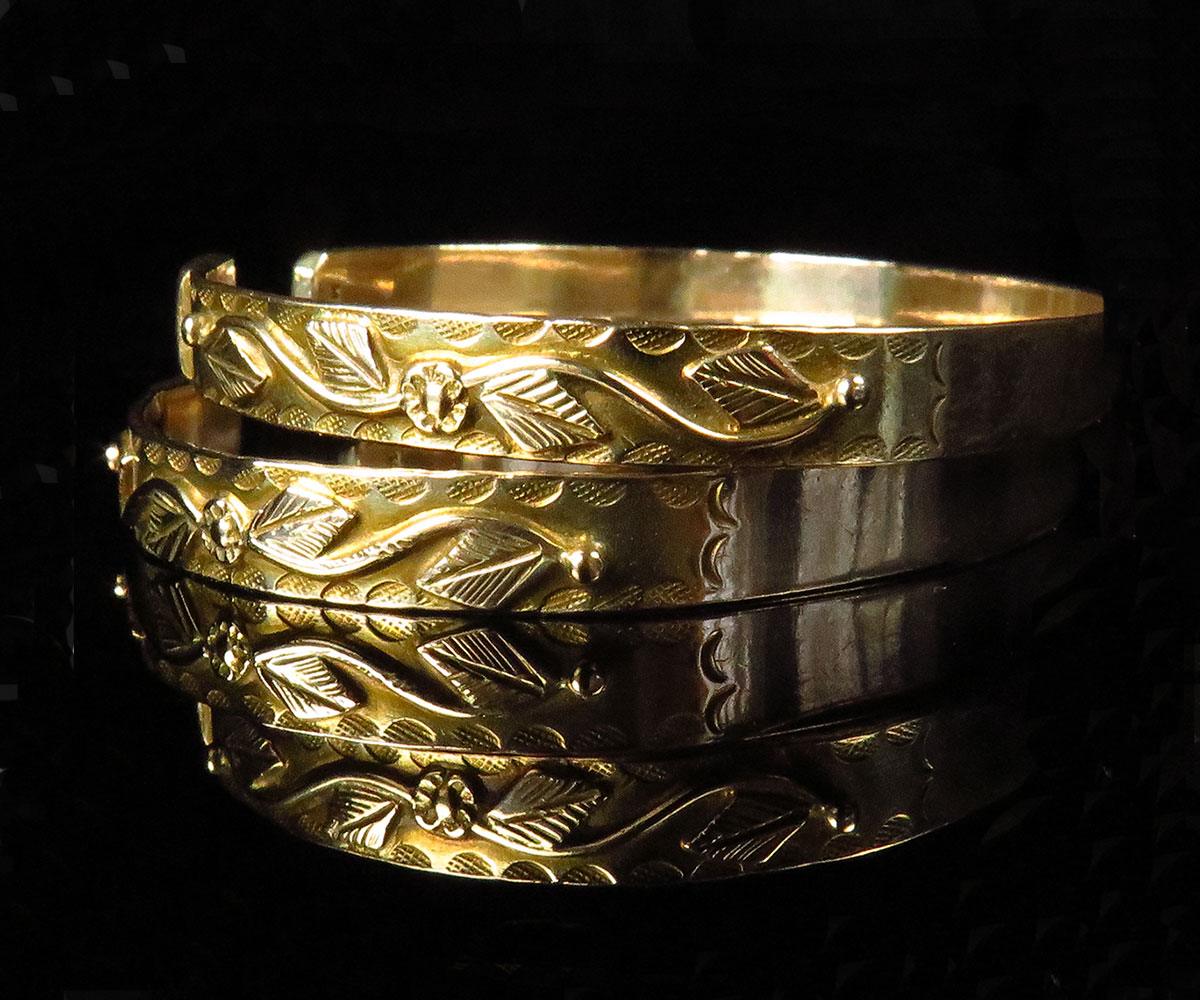 Pair of 14K Gold Decorative Foliate Bracelets