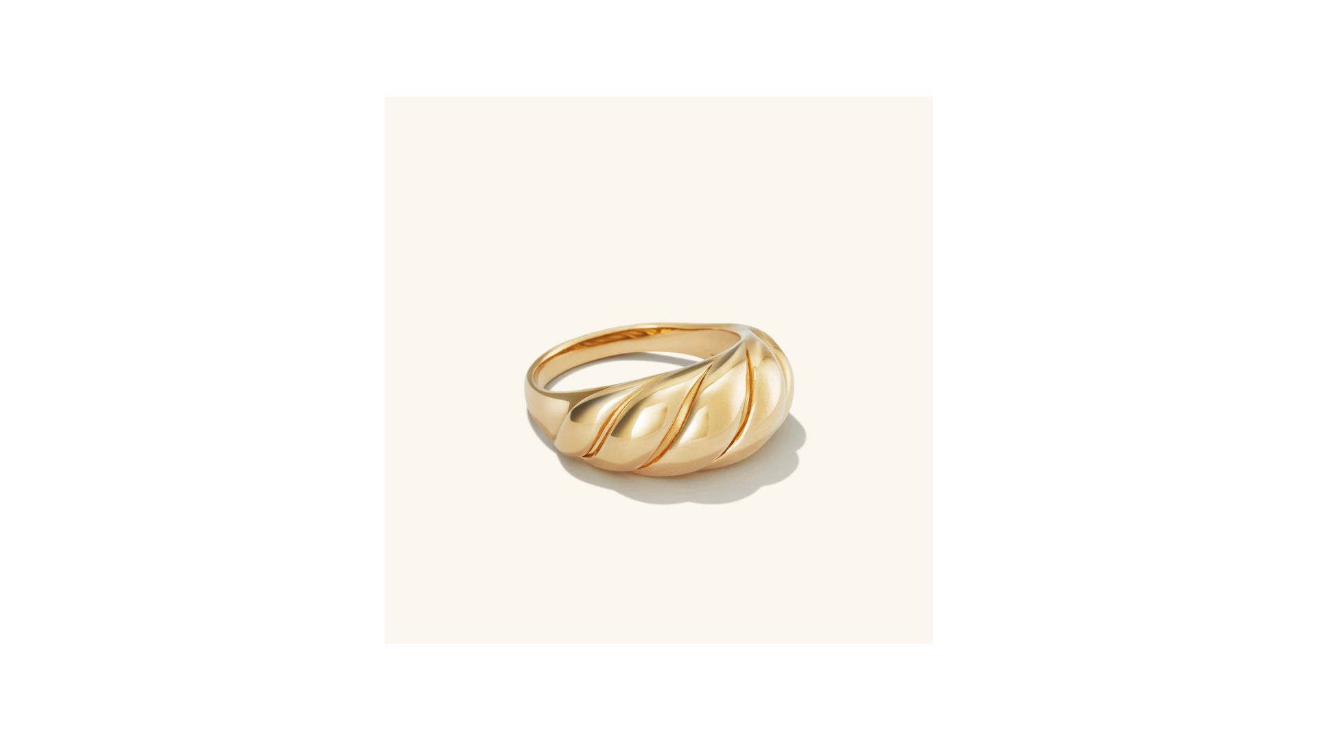 Gold Croissant Dôme Fold Ring