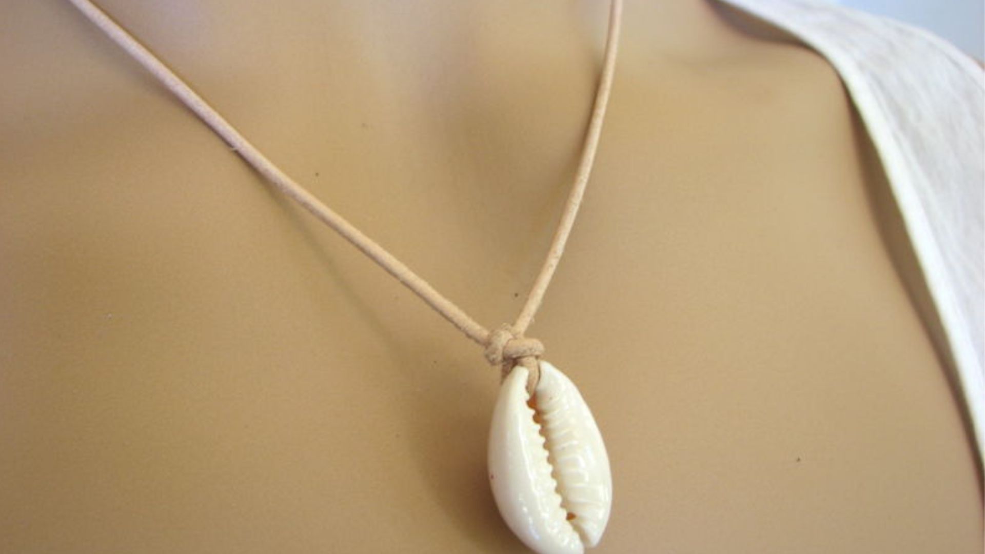 Cleaning Shell Jewelry By Your Own