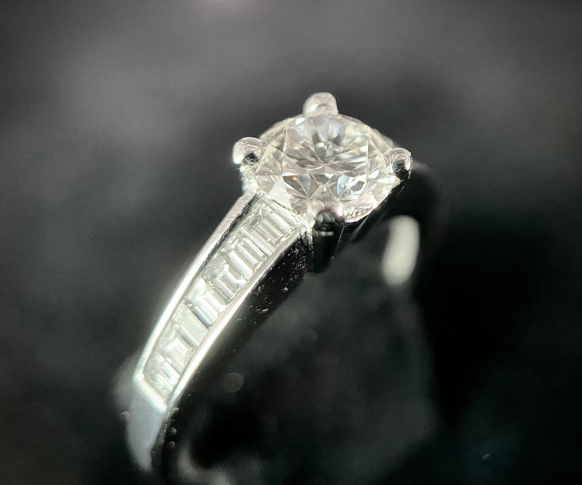 Solitaire Ring In 18k White Gold With 0.88 Carat Brilliant