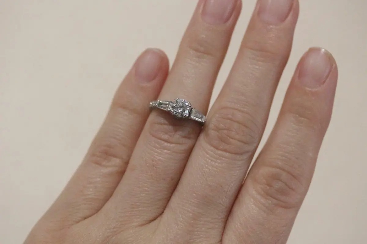 Platinum Filigree Deco Engagement ring
