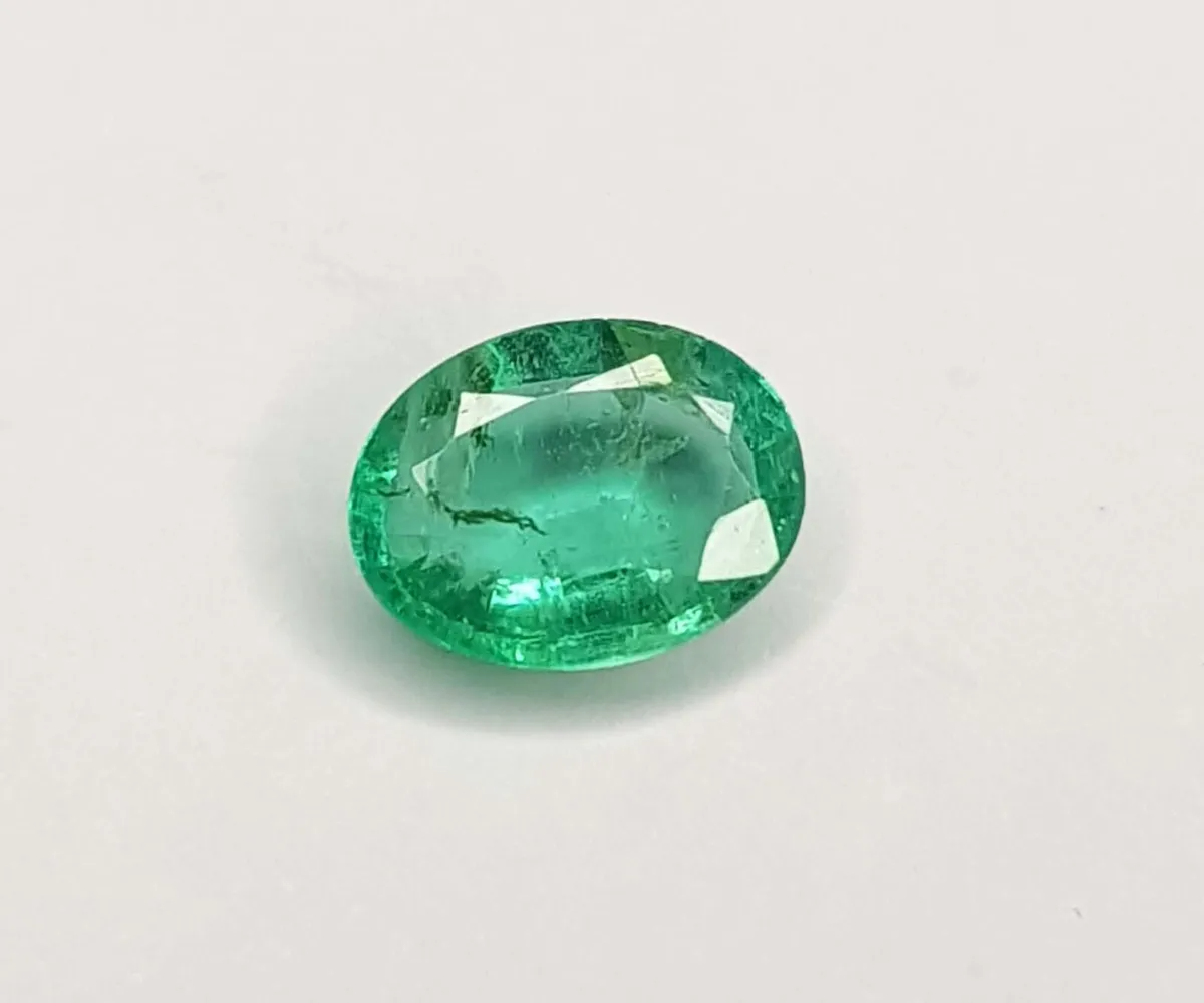1.46 Ct Natural Colombian Emerald Oval Cut