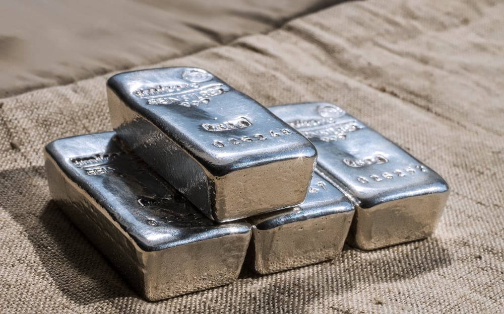 Silver Set For A 'Terrific Year', Could Outsell Gold For Tenth Year